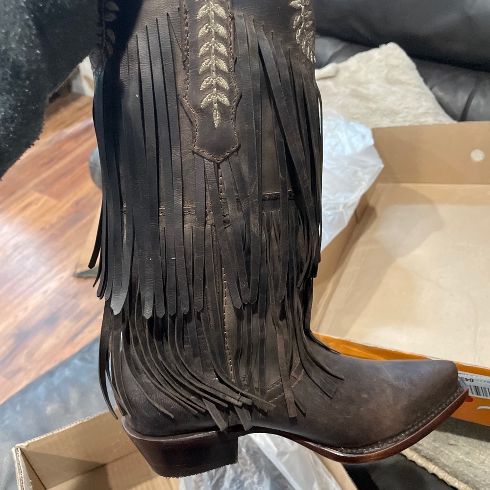 Soto Boots